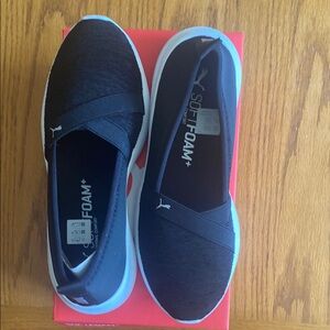 Puma Adelina Women's Black Slip-On Sneakers (New with Box)